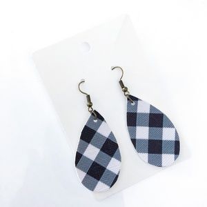Handmade Black and white vegano leather earrings